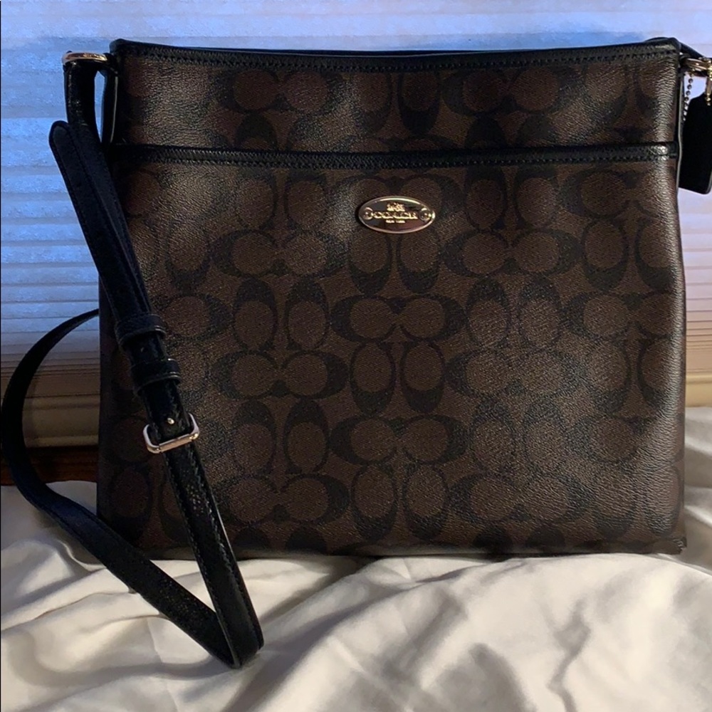 Coach crossbody purse